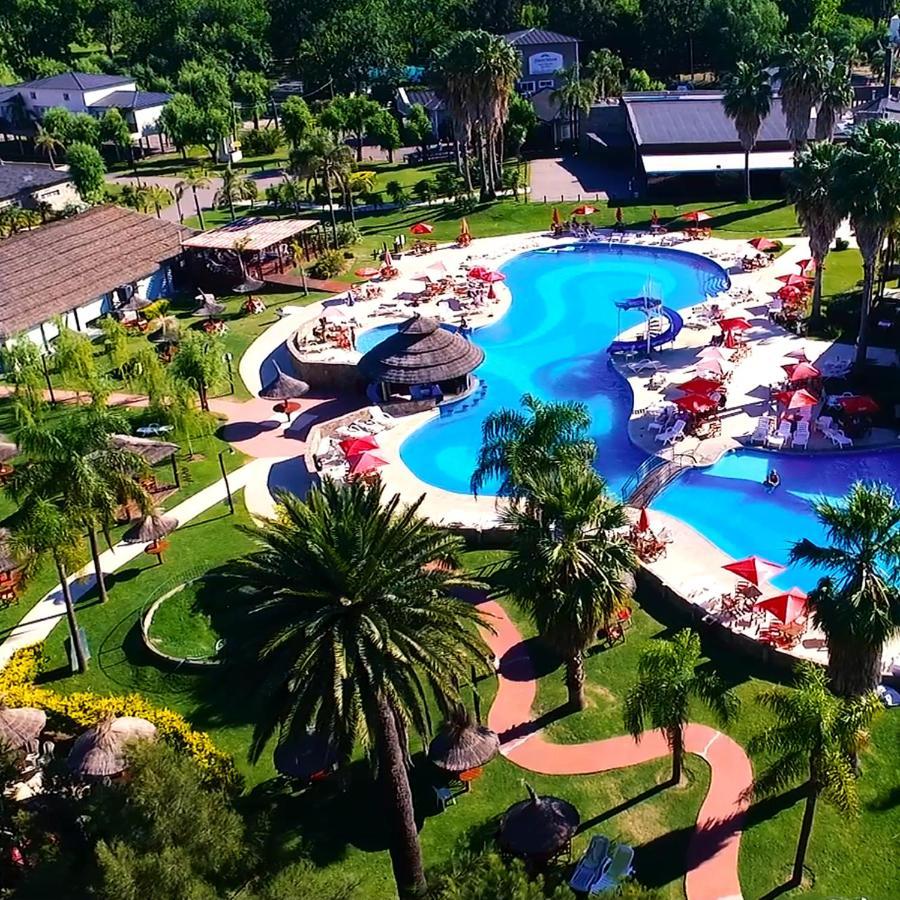 Howard Johnson Marinas & Resort San Pedro  Extérieur photo